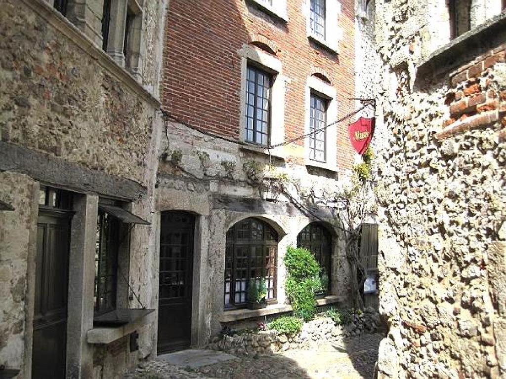 101 VOYAGE DANS L AIN 2016 - MUSEE DE PEROUGES 1_000003.jpg